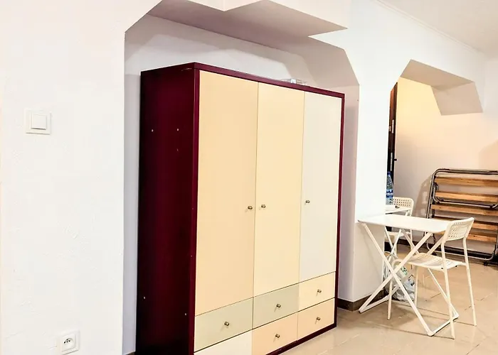 Ursus Mens Only - Self Check-in